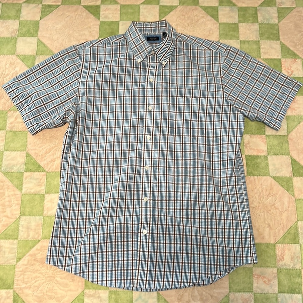 Mens arrow button up shirt